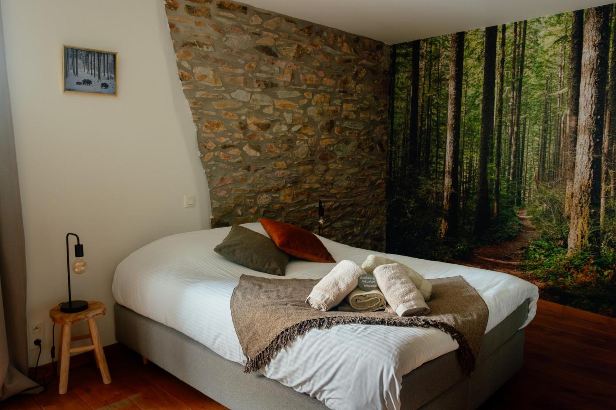 Bed and Breakfast Ma Bauge Libin Екстер'єр фото