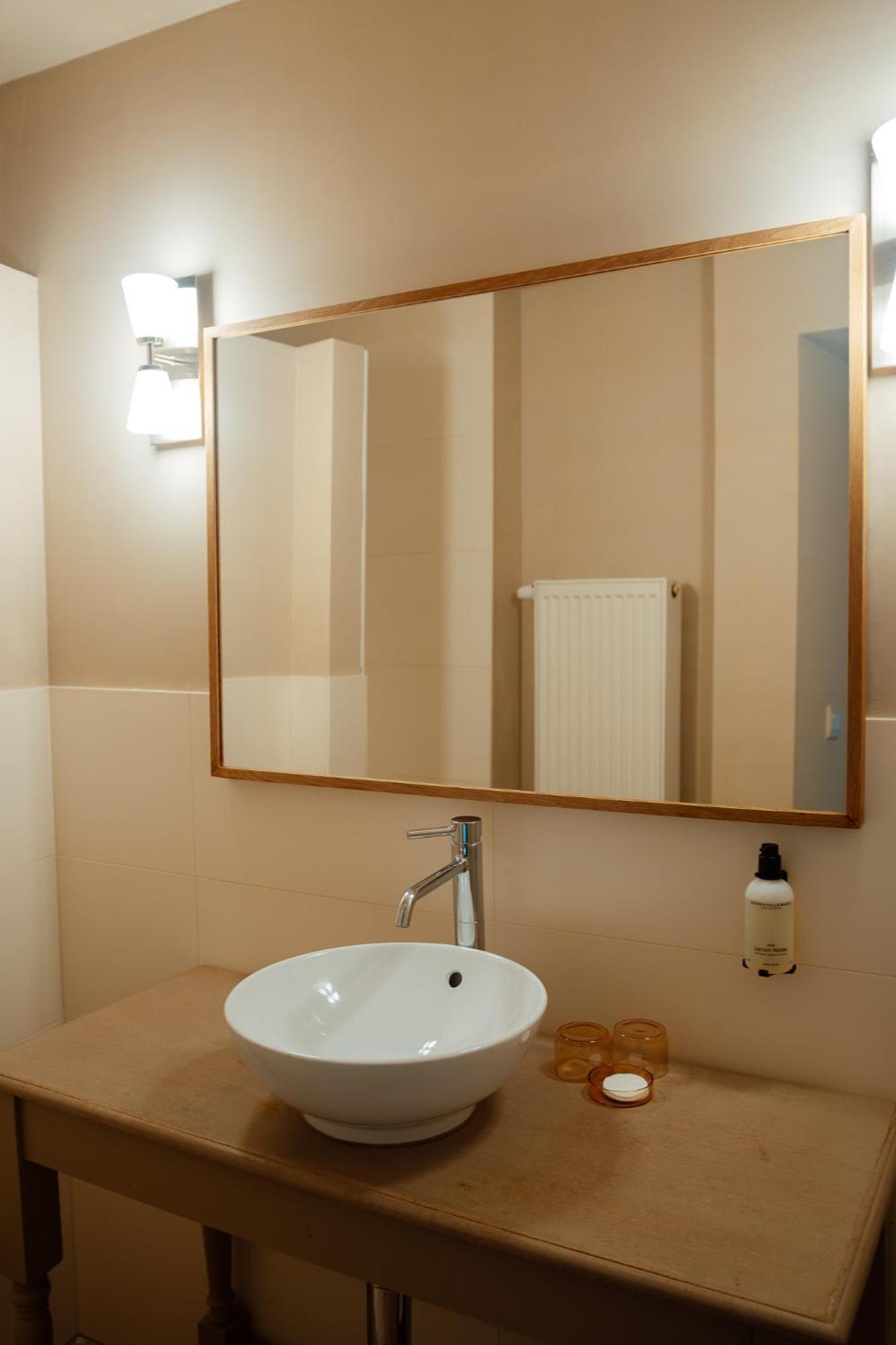 Bed and Breakfast Ma Bauge Libin Екстер'єр фото