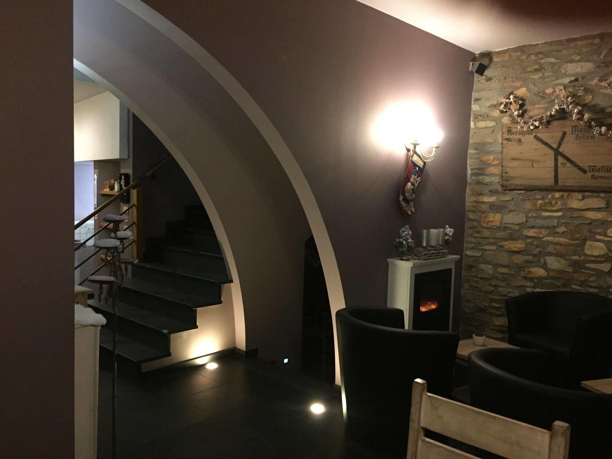 Bed and Breakfast Ma Bauge Libin Екстер'єр фото